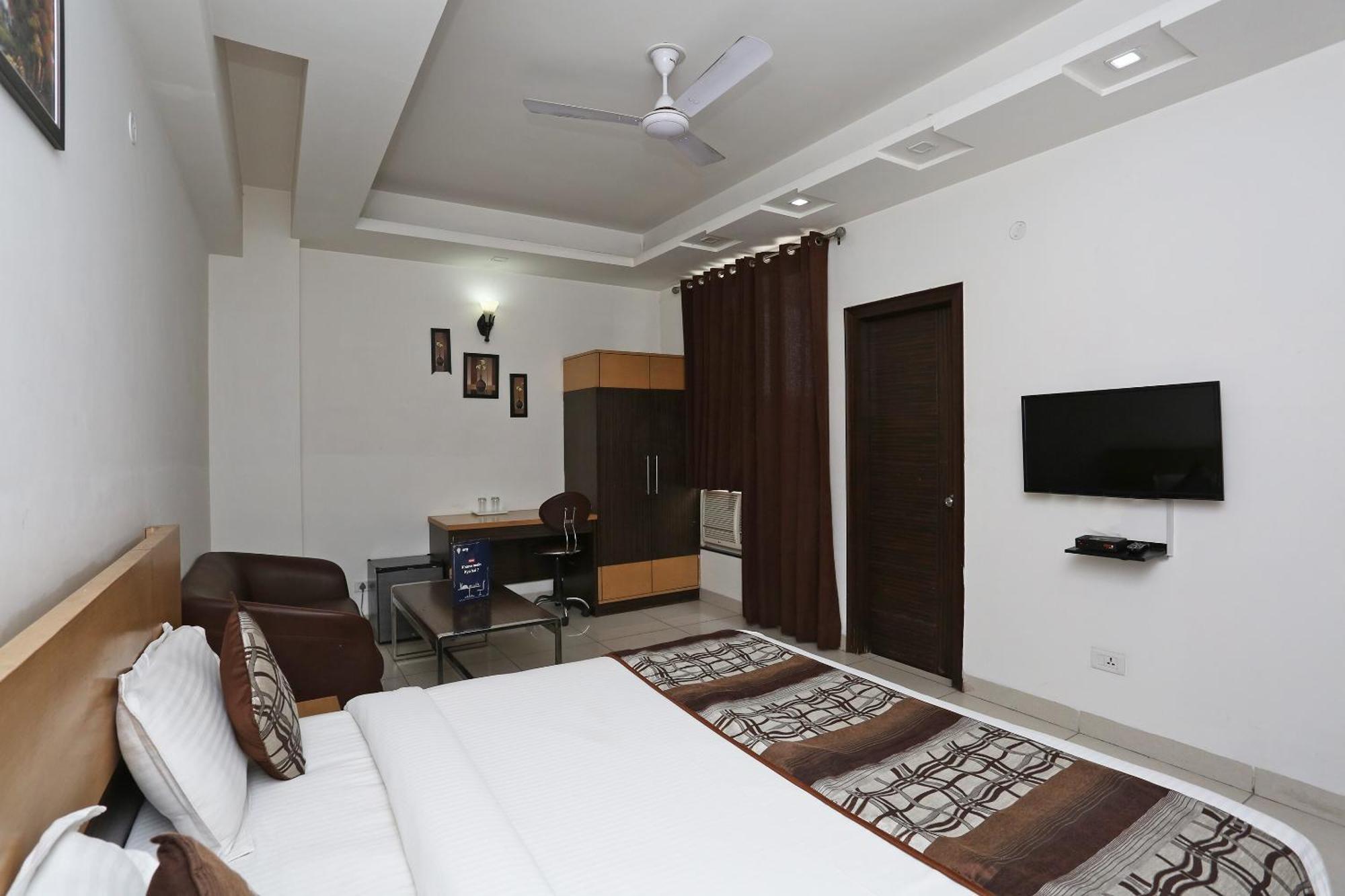 Cyber Inn Gurgaon Exterior foto